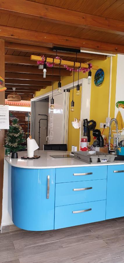 Courcelles "Chez Claudia "Charmant Logement Avec Jacuzzi Privatif En Toute Intimite Sur Belle Terrasse Exterieure En Bois Et Piscine מראה חיצוני תמונה