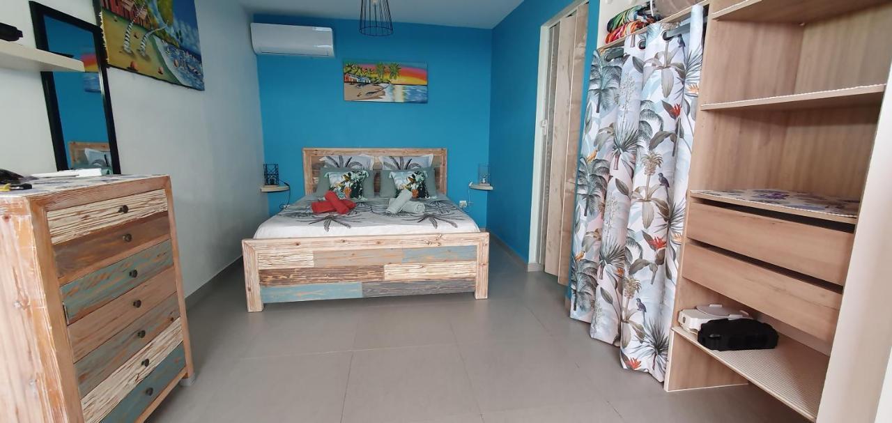 Courcelles "Chez Claudia "Charmant Logement Avec Jacuzzi Privatif En Toute Intimite Sur Belle Terrasse Exterieure En Bois Et Piscine מראה חיצוני תמונה