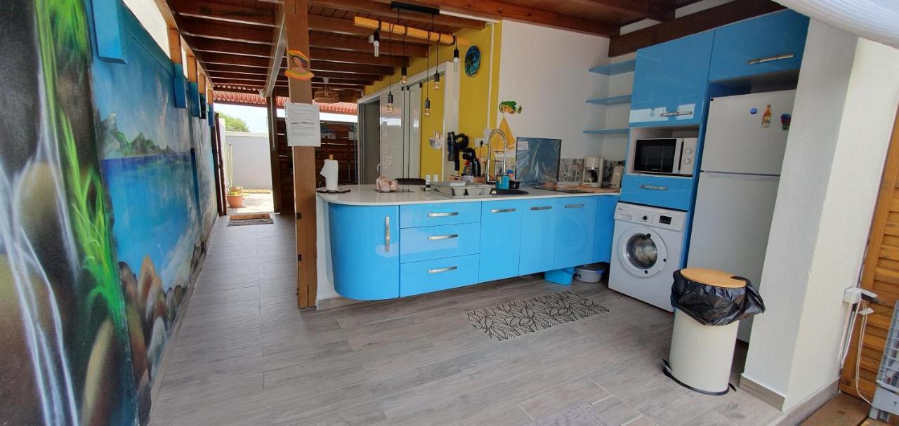 Courcelles "Chez Claudia "Charmant Logement Avec Jacuzzi Privatif En Toute Intimite Sur Belle Terrasse Exterieure En Bois Et Piscine מראה חיצוני תמונה